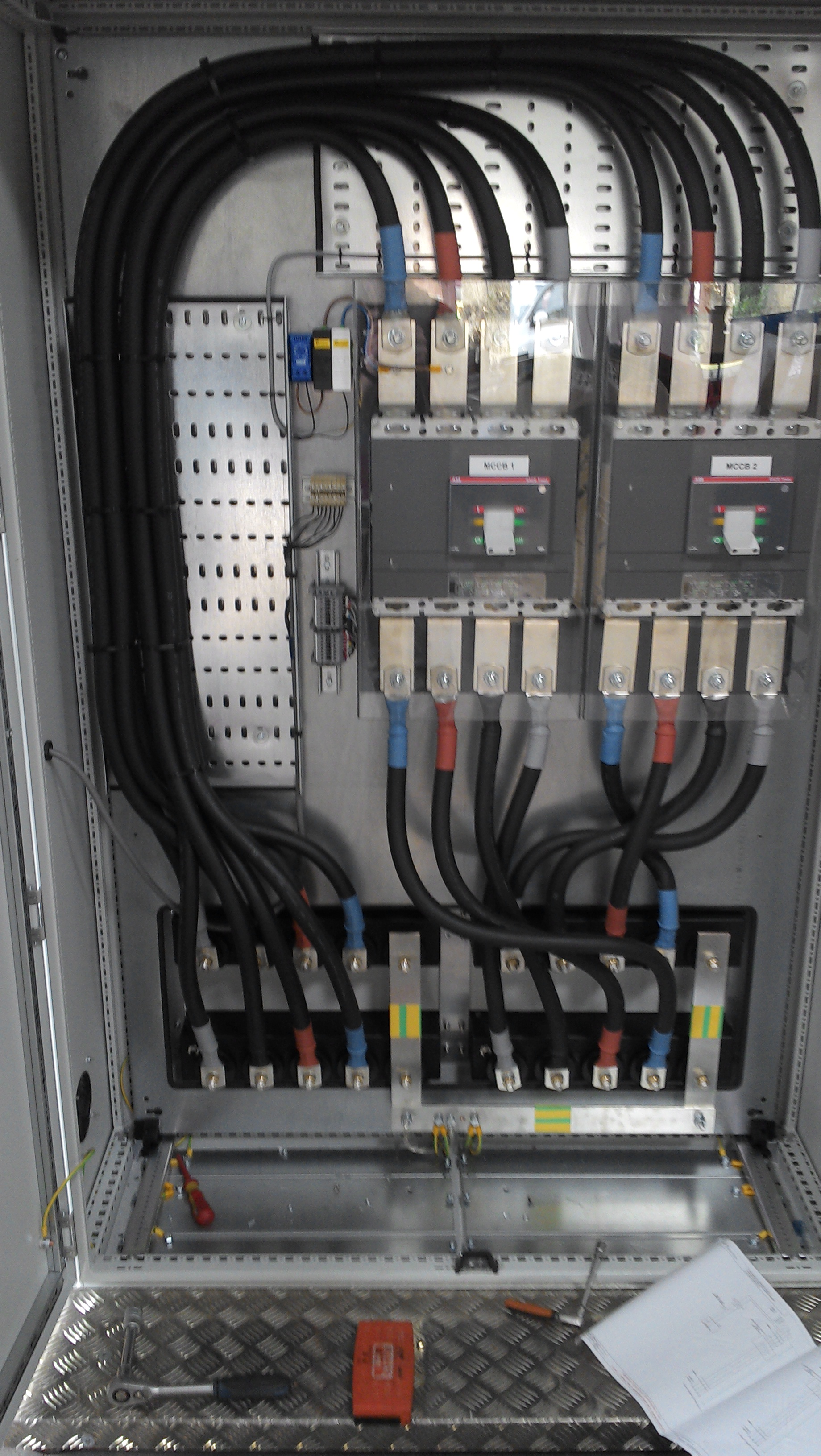 Powersafe 800A 3pH+N+E Powerlock Sequential Box Panel Drain (With Lid) 5 Port PD5-E-108L