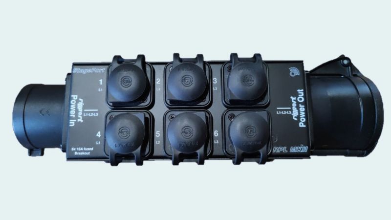 RigPort 1 x CEE 16Amp 3P+N+E 400V to  6 x PowerCon-True1 + Loop out with Lids